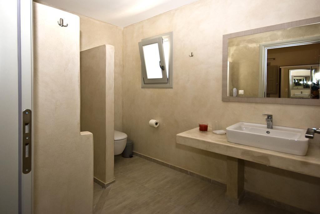 Alafouzos Studios & Apartments Kamári Quarto foto