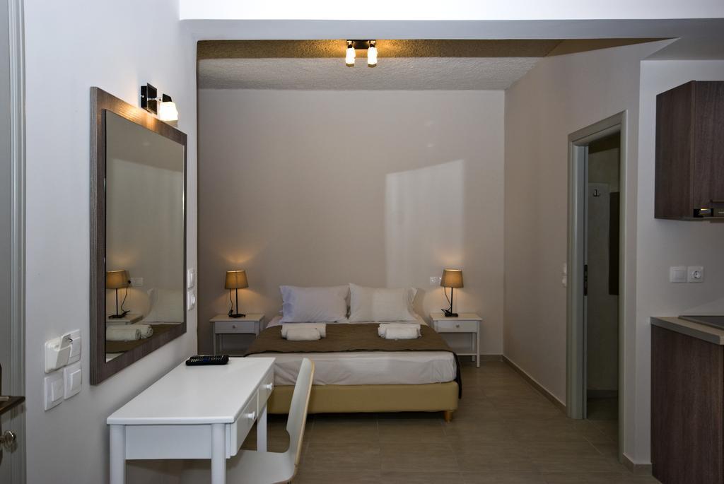 Alafouzos Studios & Apartments Kamári Quarto foto